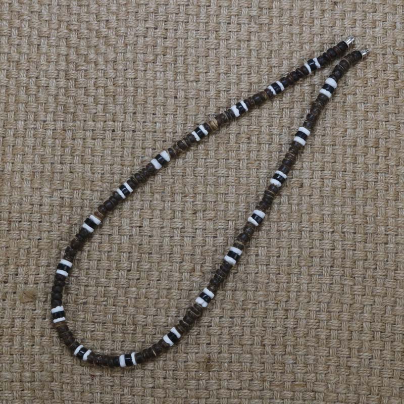 RIAX RIZON Men Tribe Ethnic Coconut Shell Necklace