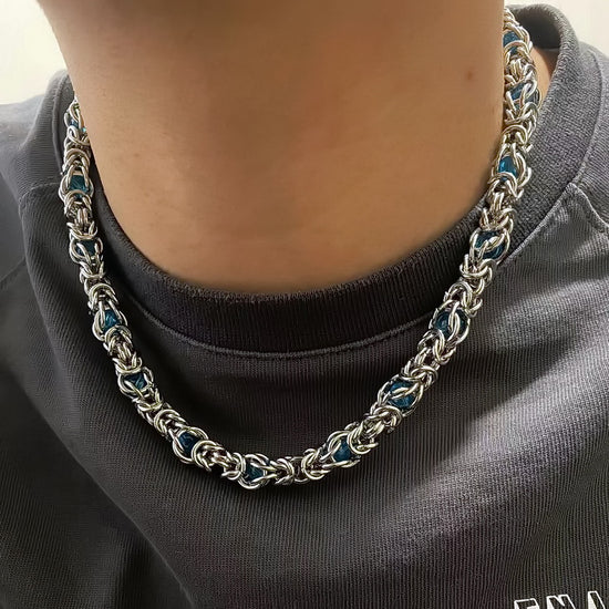 RIAX RIZON Sapphire Splice Necklace for Men